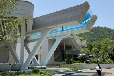 Brutalist retreat in Khao Yai