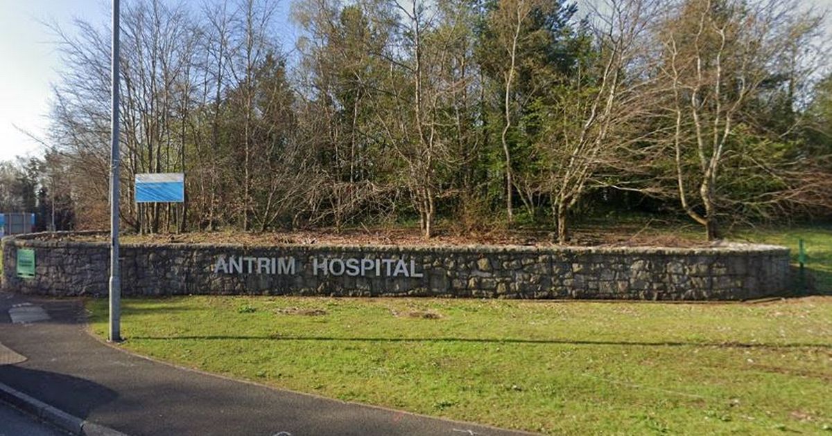 Coleraine: Causeway Hospital births to move to Antrim…