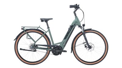 Check Out The 2023 Pegasus Solero Urban Electric Bike