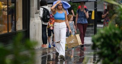 Met Office warns one month's rain to lash parts of UK during weekend thunderstorm heatwave