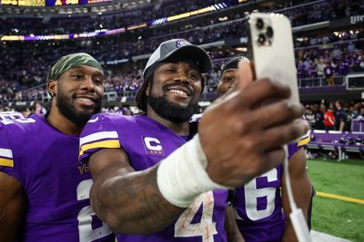 Twitter reacts to Dalvin Cook’s pending release