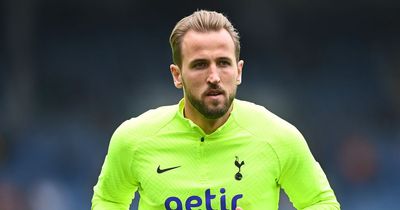 Manchester United fans all say same thing as Harry Kane launches new Tottenham Hotspur kit