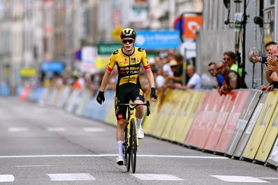 Jonas Vingegaard sweeps into yellow with solo win on Critérium du Dauphiné stage five