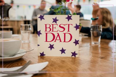 80 Father's Day quotes and messages to write in your card for dad