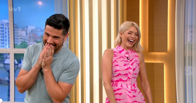 Holly Willoughby and Craig Doyle share 'chemistry' on This Morning as they burst into hysterics