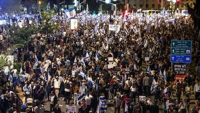 Anti-reform Protesters ‘desecrate’ Bridge Named After Netanyahu’s Father