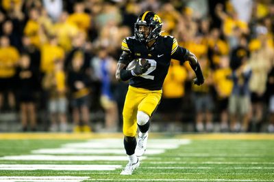 Michigan State football lands Iowa transfer CB Terry Roberts