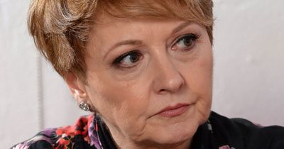 Anne Diamond 'fighting breast cancer' and undergone double mastectomy
