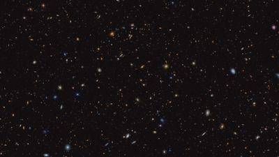 James Webb Space Telescope discovers 717 ancient galaxies that flooded the universe with 1st light