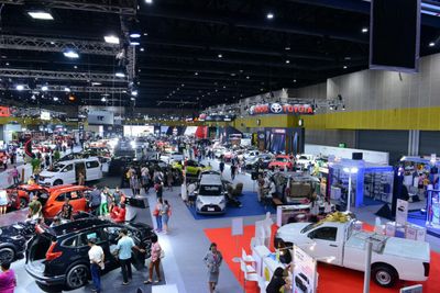 Car show unfazed over new lending law