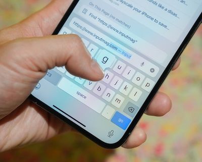 iOS 17 is Finally Fixing Your iPhone's Terrible Autocorrect