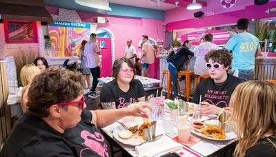 Seeing pink: Malibu Barbie Cafe pop-up opens in Chicago