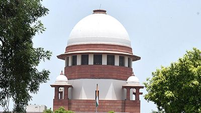 Supreme Court denies immediate intervention in plea challenging ₹2,000 notes' exchange