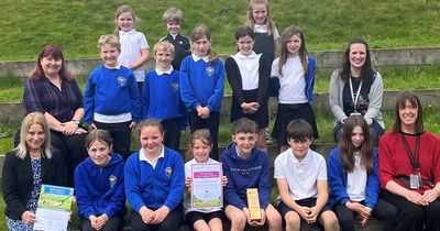Shawhead Primary youngsters clean up in litter campaign