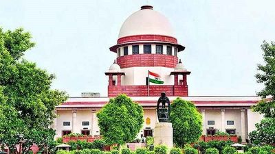 Supreme Court seeks Centre's stand on Delhi Govt's plea against HC order on Rapido, Uber