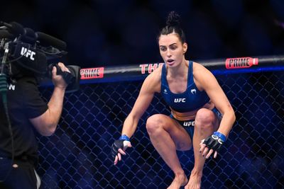Casey O’Neill booked against Viviane Araujo at UFC 293 in Sydney
