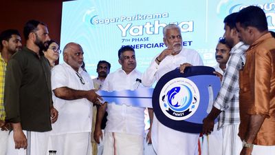 Union Minister hails ‘Theera Sadassu’ initiative of Kerala government