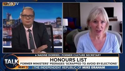 Nadine Dorries quits as Tory MP triggering by-election