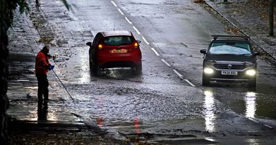 The AA issues warning to drivers going out in thunderstorms this weekend