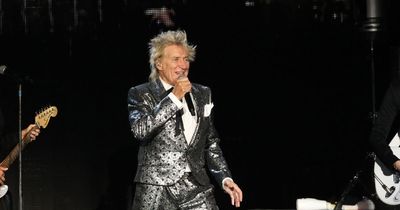 Rod Stewart announces end of a era as he makes a HUGE change to his live shows