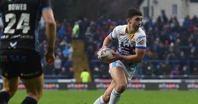 Leeds Rhinos' Jack Sinfield ready to "smash" A-levels and then Super League after new deal