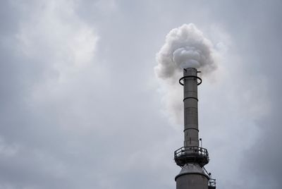 Texas sues EPA over federal smog control plan