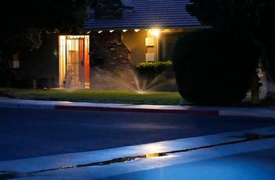 Vegas water agency empowered to limit home water flows in future