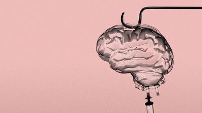 Experimental Alzheimer's drug endorsed for full approval by FDA advisers