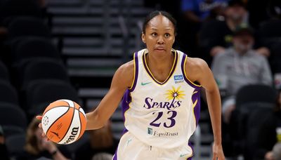 Azurá Stevens embracing new chapter in L.A. after three seasons with Sky