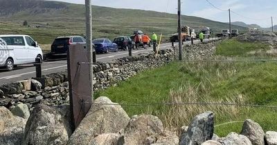 Visitors to Eryri blast 'self righteous Welsh' as cars towed