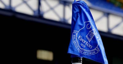 Everton confirm death of long-serving staff member Ian Lavery