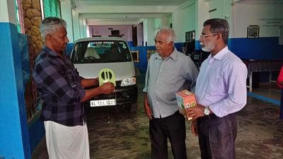 Spreading sound waves of love