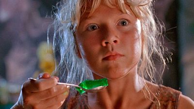 Jurassic Park Brought Back Ariana Richards To Recreate The Famous Jello Scene, And The TikTok's Great