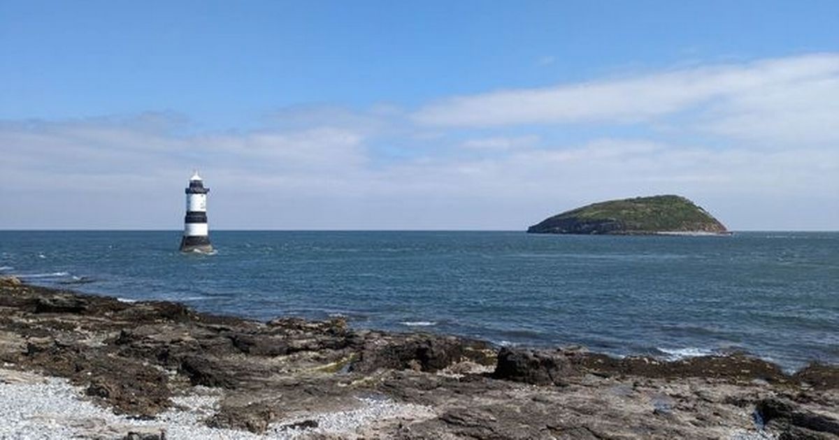 The beautiful secret Welsh beach on an aristocratic…
