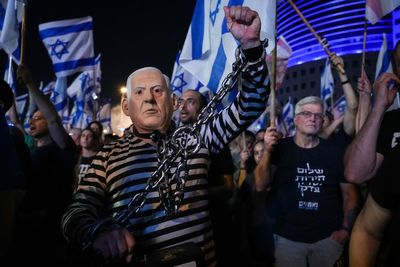 Israelis march against government's contentious plan to overhaul judiciary