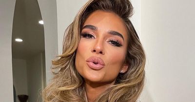 Jessie James Decker shows off short hair transformation as she gets emotional on runway