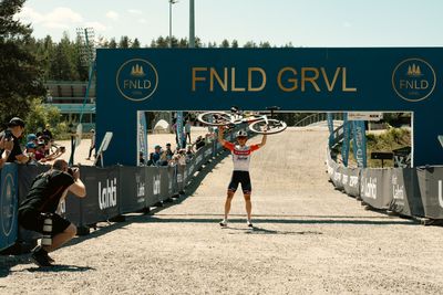 Cromwell, Skujins grab solo wins at inaugural FNLD GRVL race
