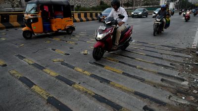 45-day traffic curbs for bridge works