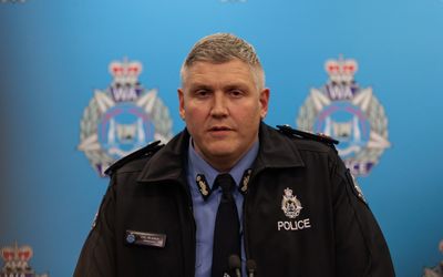 WA police officer Constable Anthony Woods dies after injuries suffered during an arrest