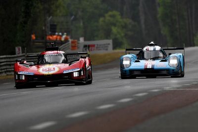 Le Mans 24 Hours: Ferrari locked in tense battle with Toyota as 21 hours pass