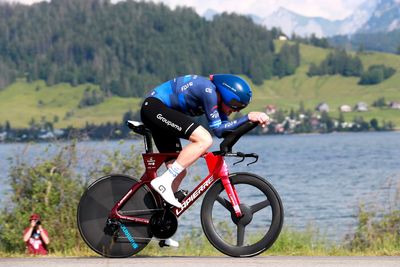 Tour de Suisse: Stefan Kung wins opening time trial