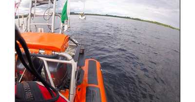 Lough Derg RNLI assists two people on a 29ft yacht grounded on a sandbank