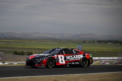 Kyle Busch second at Sonoma: "We're rolling right now"
