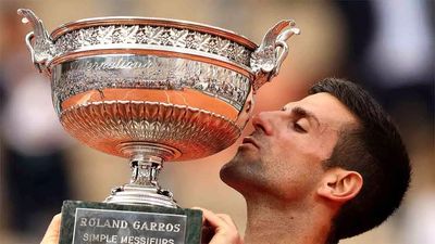 Novak Djokovic wins his 23rd Grand Slam title by beating Casper Ruud in French Open final