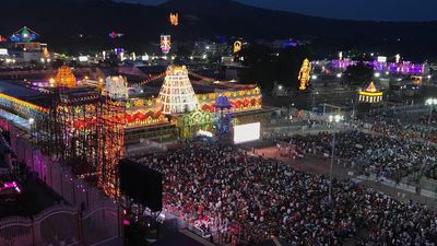 With new regulations by TTD, a record number of devotees have darshan at Tirumala temple