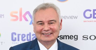 Eamonn Holmes claps back after fans turn as they spot fresh 'swipe' amid Phillip Schofield and Holly Willoughby 'feud'