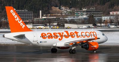 15,000 holidaymakers hit by delays on easyJet flights