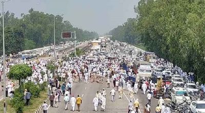 Haryana farmers disrupt traffic on Delhi-Chandigarh highway; Hold Mahapanchayat
