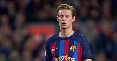 Frenkie de Jong teases Barcelona transfer exit as Chelsea given chance to complete £65m deal