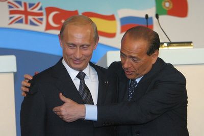 Putin pays tribute to ‘dear friend’ Berlusconi